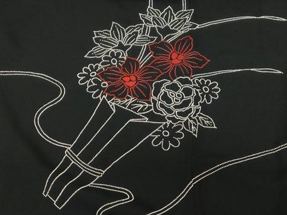 平和屋着物＃中国三大刺繍　相良刺繍　総刺繍　羽織　草花文　黒地　正絹　逸品　CABF6173dy