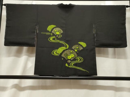 平和屋着物＃羽織　絞り　流水青海花文　黒地　正絹　逸品　CABF6177dy