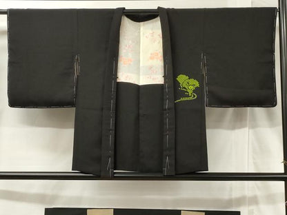 平和屋着物＃羽織　絞り　流水青海花文　黒地　正絹　逸品　CABF6177dy