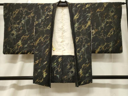 平和屋着物＃羽織　寿光織　霞文　黒地　金糸　正絹　逸品　CABF6186dy