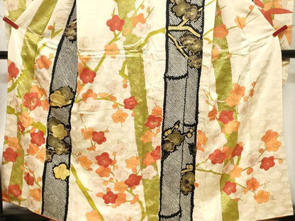 平和屋着物■豪華振袖 駒刺繍 絞り 枝梅文 金彩 正絹 逸品 CABF6212dy