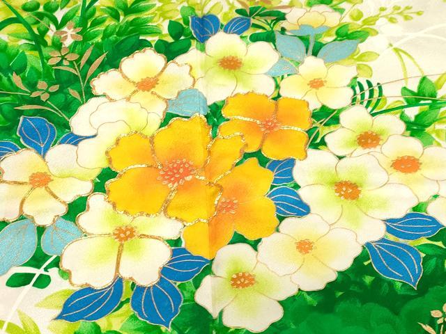 平和屋着物■豪華振袖　手描き　駒刺繍　草花文　金彩　正絹　逸品　CABF6240dy