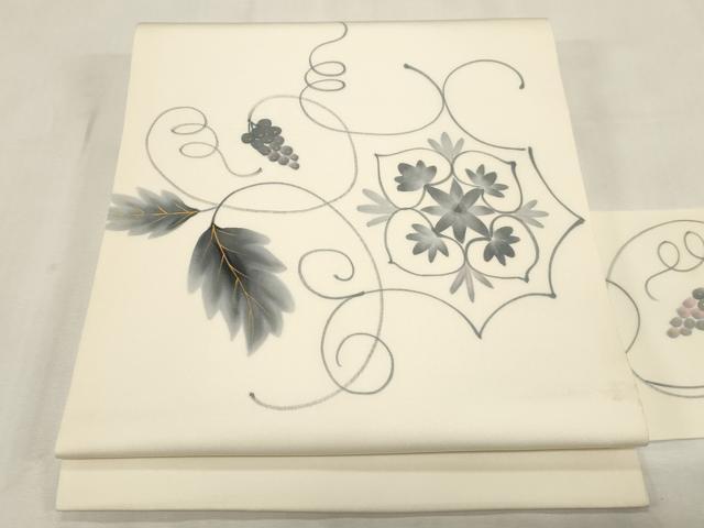 平和屋着物●塩瀬　九寸名古屋帯　作家物　手描き　葡萄蔦の葉花文　金彩　正絹　逸品　CABF6393dy