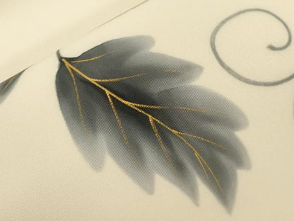 平和屋着物●塩瀬　九寸名古屋帯　作家物　手描き　葡萄蔦の葉花文　金彩　正絹　逸品　CABF6393dy