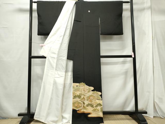 平和屋着物■豪華黒留袖　駒刺繍　飛鶴花松文　金彩　正絹　逸品　CABF6541ou