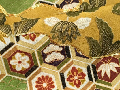 平和屋着物■豪華黒留袖　駒刺繍　吉祥草花文　金彩　正絹　逸品　CABF6619ou
