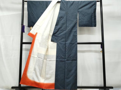 平和屋着物■本場大島紬 9マルキ 菱花文 たかし織物謹製 証紙付き 正絹 逸品 CABF6939fb
