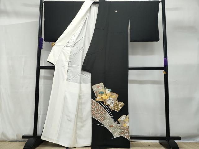 平和屋着物■豪華黒留袖　駒刺繍　冊子花鳥文　金彩　正絹　逸品　CABF6950fb