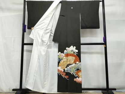 平和屋着物■豪華黒留袖　駒刺繍　扇面御所車枝松文　金銀彩　正絹　逸品　CABF6966fb