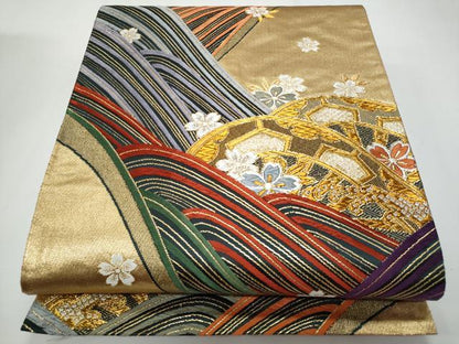 平和屋着物◎六通柄袋帯　唐織　立波片輪車舞桜文　金糸　正絹　逸品　CABF7146fb