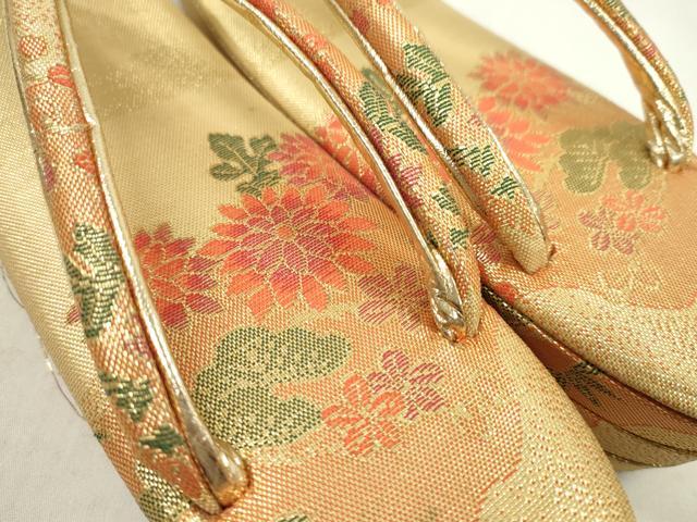平和屋着物▼和装小物 バッグ・草履セットまとめて２セット 道長松竹梅花文 亀甲文 金銀糸 草履サイズ：Ｍ 逸品 CABF7361ju