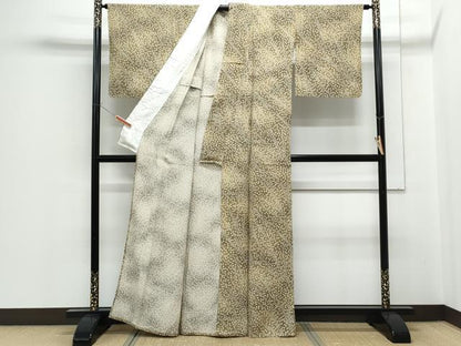 平和屋着物▽上質な小紋　単衣　舞花文　暈し染め　正絹　逸品　CABF7708th