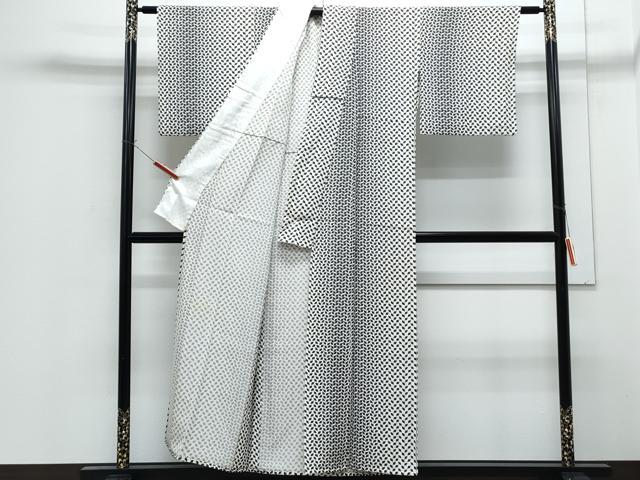 平和屋着物▽上質な小紋　単衣　舞葉文　正絹　逸品　CABF7729th