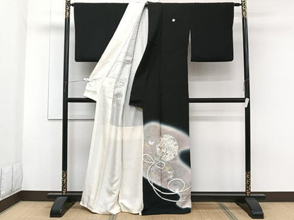 平和屋着物■豪華黒留袖　駒刺繍　正倉院鳳凰花文　暈し染め　金銀彩　正絹　逸品　CABF8076xi