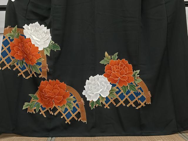 平和屋着物■豪華黒留袖　駒刺繍　籬草花文　金彩　正絹　逸品　CABF8150xi