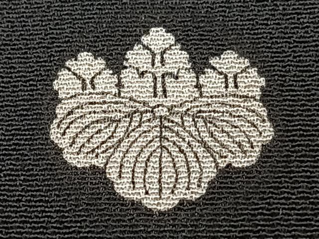 平和屋着物■豪華黒留袖　駒刺繍　籬草花文　金彩　正絹　逸品　CABF8150xi