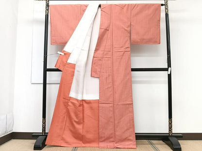 平和屋着物■上質な色無地　花間道　甚三紅色　正絹　逸品　未使用　CABF8361xi