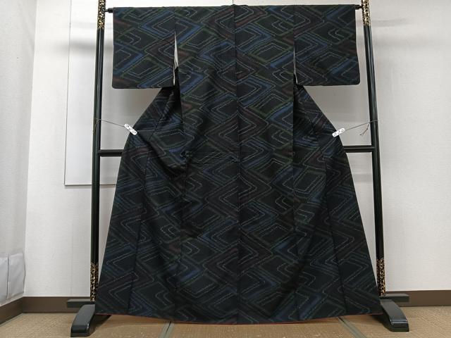 平和屋着物■上質な紬　幾何学文　黒地　正絹　逸品　CABF8379xi