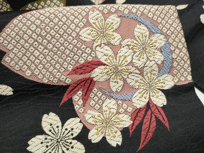 平和屋着物●九寸名古屋帯　唐織　舞桜文　黒地　正絹　逸品　CABF8690hy