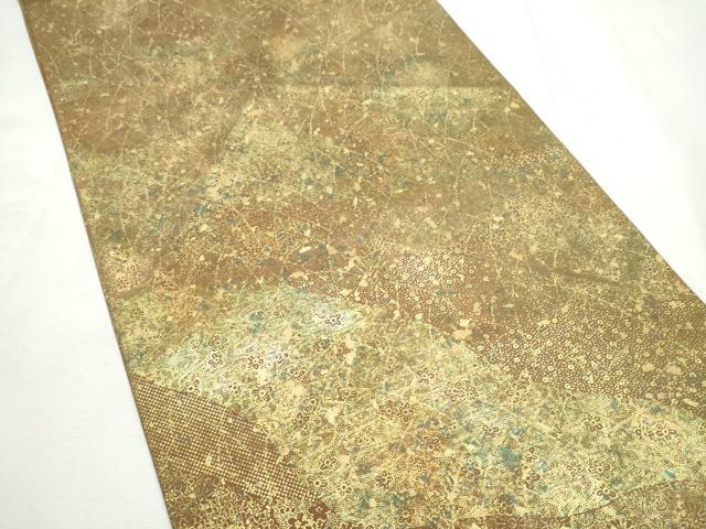 平和屋着物●伝統工芸品　伊那紬　手織り　全通柄袋帯　霞舞花文　金彩　引箔　正絹　逸品　CABF8740hy