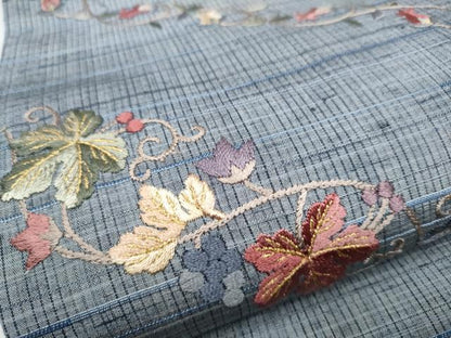 平和屋着物●両面　太鼓柄袋帯　紬地　総刺繍　葡萄蔦の葉文　金糸　正絹　逸品　CABF8744hy