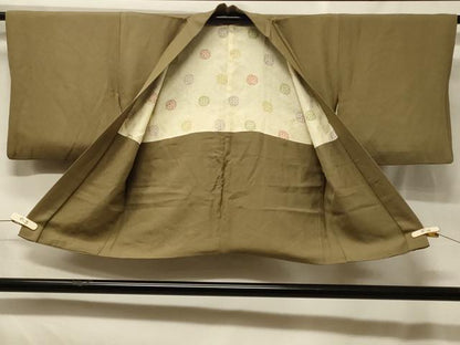 平和屋着物＃羽織　色無地　菱地紋　肥後煤竹色　正絹　逸品　CABF8811in