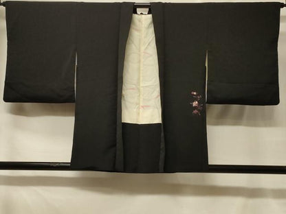 平和屋着物＃羽織　総刺繍　枝花文　黒地　正絹　逸品　CABF8820in
