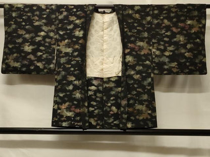 平和屋着物＃羽織　寿光織　霞文　黒地　金糸　正絹　逸品　CABF8825in