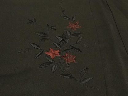 平和屋着物＃羽織　総刺繍　枝葉文　黒地　正絹　逸品　CABF8835in