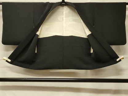 平和屋着物＃羽織　駒刺繍　総刺繍　槍梅文　黒地　正絹　逸品　CABF8838in