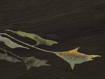 平和屋着物＃羽織　寿光織　枝花文　黒地　金銀糸　正絹　逸品　CABF8853in