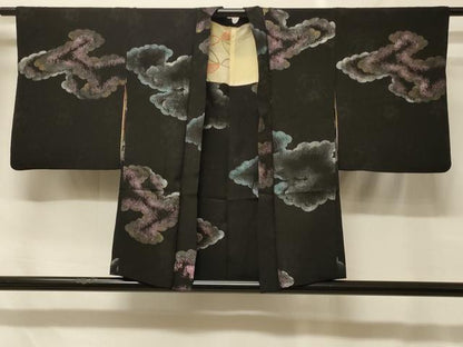平和屋着物＃羽織　寿光織　雲重ね文　黒地　金銀糸　正絹　逸品　CABF8856in