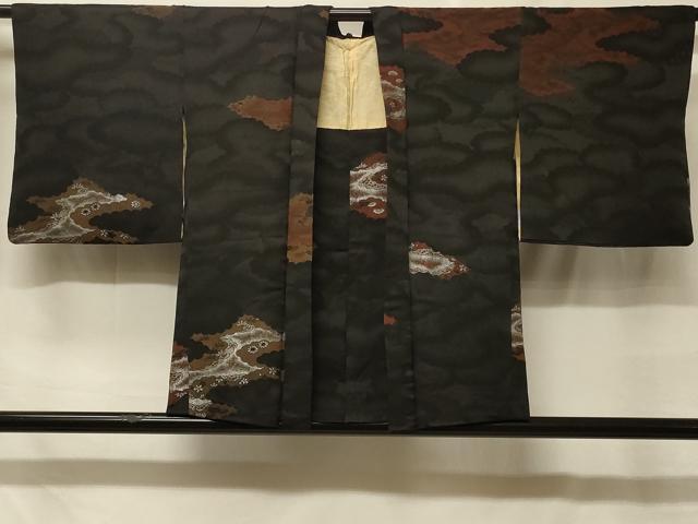 平和屋着物＃羽織　寿光織　雲重ね草花文　黒地　金銀糸　正絹　逸品　CABF8864in
