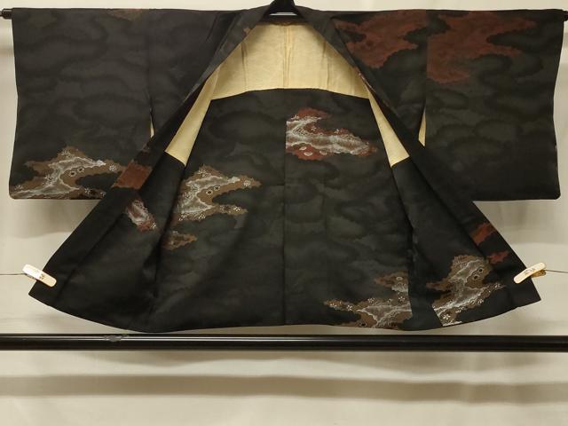 平和屋着物＃羽織　寿光織　雲重ね草花文　黒地　金銀糸　正絹　逸品　CABF8864in