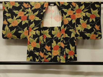 平和屋着物＃羽織　草花文　黒地　正絹　逸品　未使用　CABF8892in