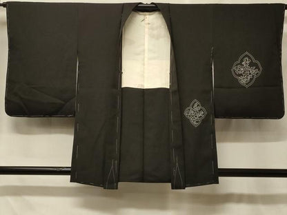 平和屋着物＃羽織　刺繍　花鳥文　黒地　正絹　逸品　未使用　CABF8918in
