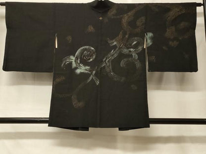 平和屋着物＃羽織　寿光織　唐草文　黒地　金糸　正絹　逸品　CABF8946in