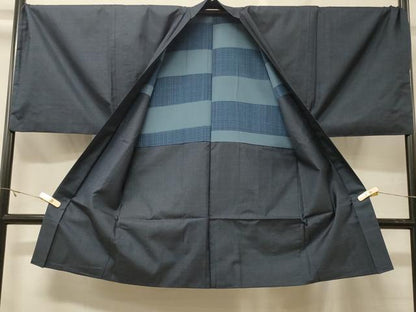 平和屋着物＃男性　本場大島紬　長羽織　100亀甲　総詰め　正絹　逸品　CABF8964in