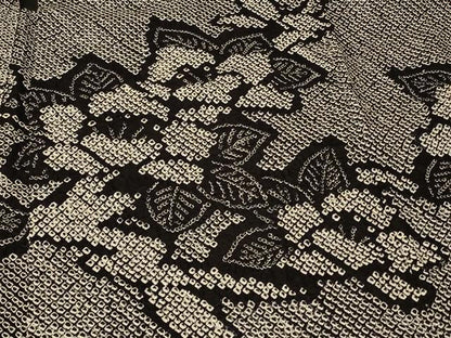 平和屋着物＃羽織　総絞り　草花文　黒地　正絹　逸品　CABF9011in