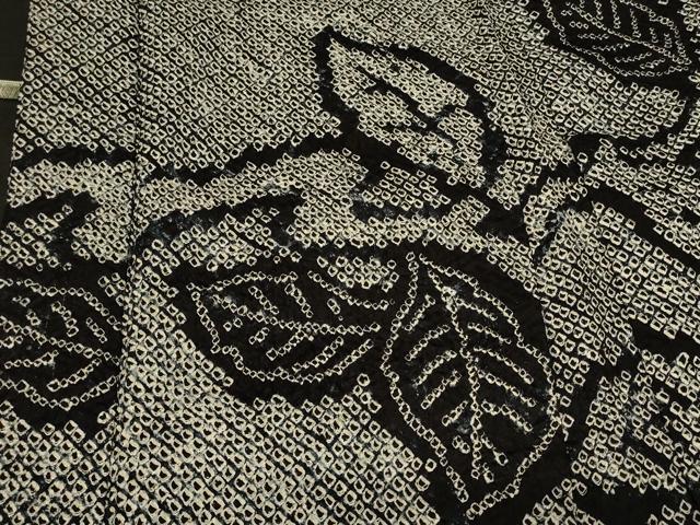 平和屋着物＃羽織　総絞り　枝葉文　黒地　正絹　逸品　CABF9036in