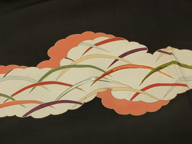 平和屋着物＃羽織　駒刺繍　雲重ね芝草文　黒地　金彩　正絹　逸品　CABF9044in