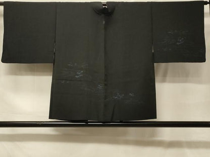 平和屋着物＃羽織　寿光織　流水草葉文　黒地　正絹　逸品　CABF9055in
