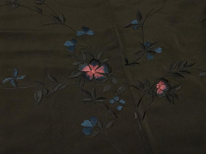 平和屋着物＃羽織　総刺繍　枝花文　黒地　正絹　逸品　CABF9077in