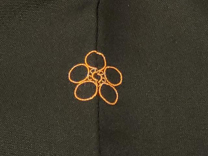 平和屋着物＃羽織　刺繍　源氏車絵巻花文　黒地　金彩　正絹　逸品　未使用　CABF9086in
