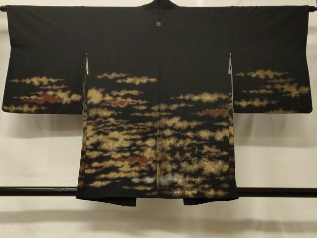 平和屋着物＃羽織　寿光織　霞文　黒地　金銀糸　正絹　逸品　CABF9096in