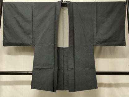 平和屋着物＃男性　本場大島紬　長羽織　80亀甲　総詰め　正絹　逸品　CABF9112in