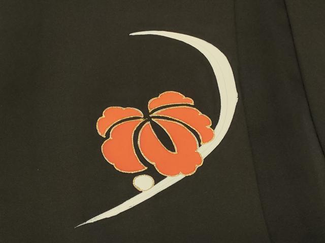 平和屋着物＃羽織　駒刺繍　舞花文　黒地　金彩　正絹　逸品　CABF9126in