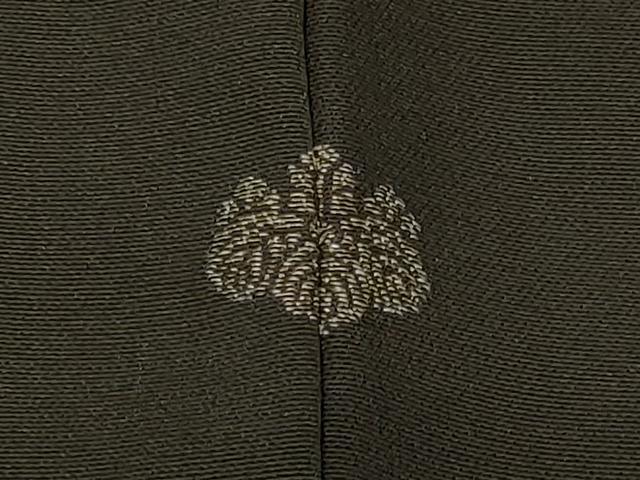 平和屋着物＃羽織　駒刺繍　舞花文　黒地　金彩　正絹　逸品　CABF9126in
