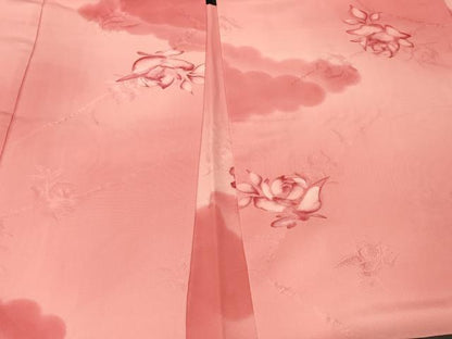 平和屋着物＃羽織　地紋起こし　雲重ね草花文　暈し染め　正絹　逸品　CABF9138in