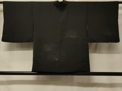 平和屋着物＃羽織　寿光織　孔雀文　黒地　金糸　正絹　逸品　CABF9154in